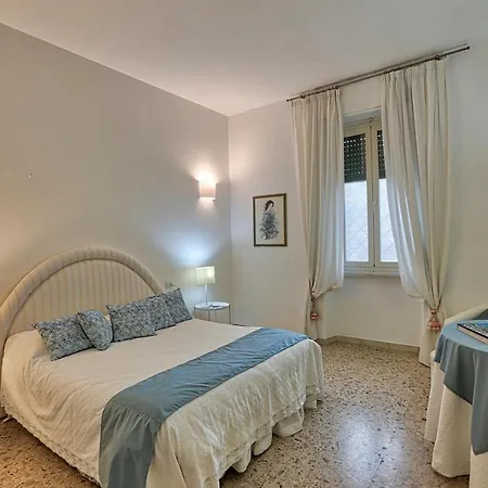 Lemon Apartment